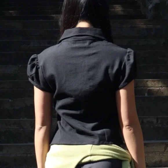 Caspar the Label Poet Puff Sleeve Black Linen Size Medium in Black - Picture 2 of 6